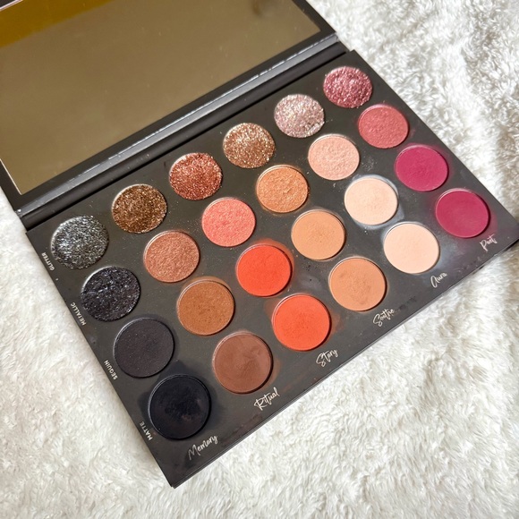 TATI BEAUTY Textured Neutrals Vol. 1 Eyeshadow Palette - Authentic, Gently Used - Picture 2 of 9